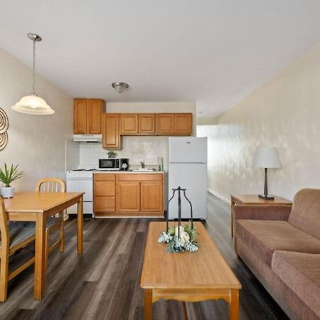 Affordable Suites Graham Екстер'єр фото